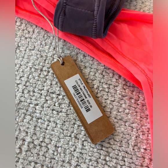 Skims Thong Set of 3 Size 3X - Picture 2 of 5